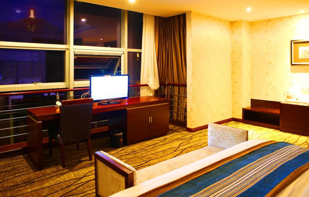 Mingcheng Times Hotel Chengdu Zimmer foto